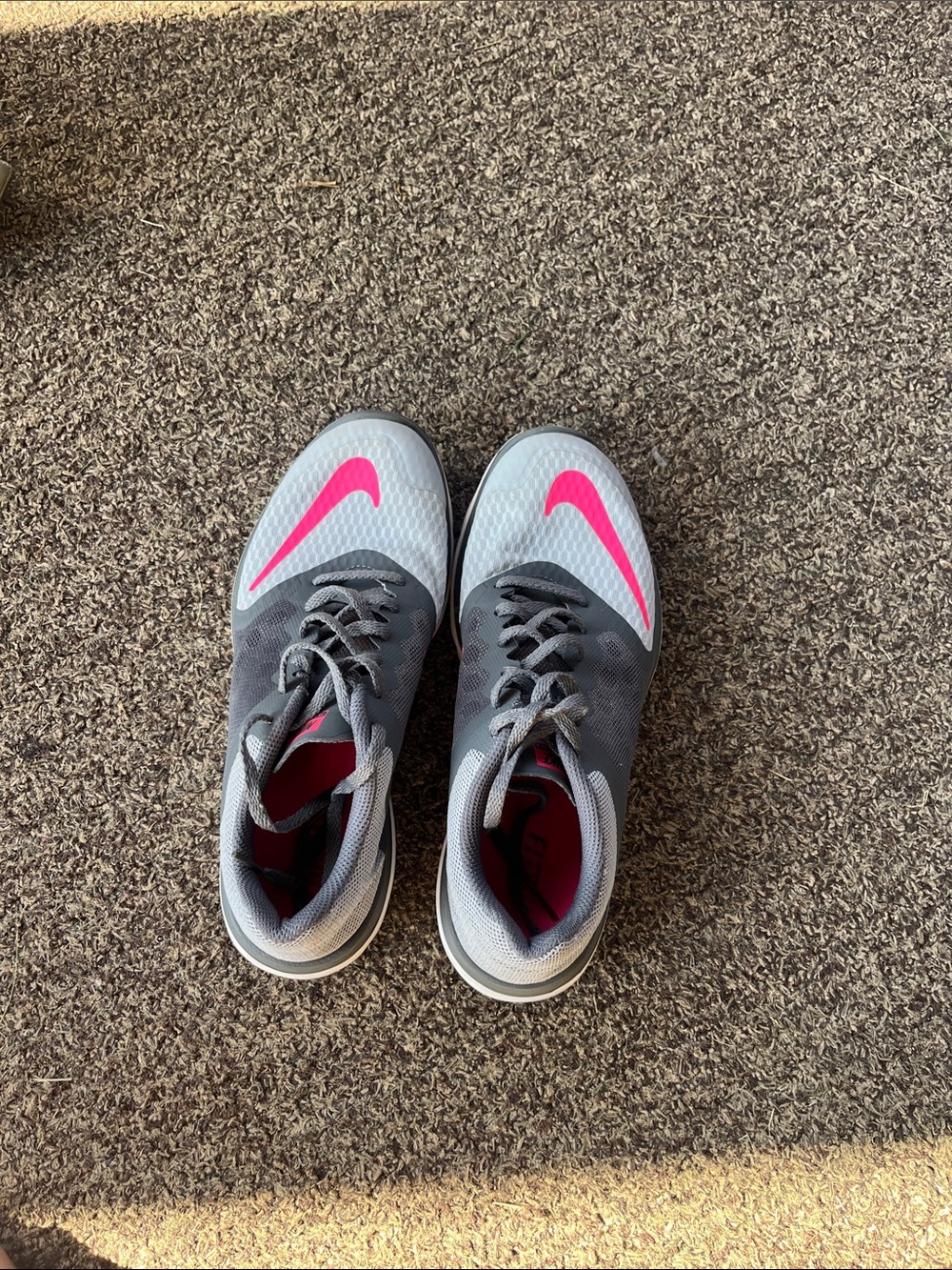 Nike Women's Gray Athletic Shoes with Hot Pink Swoosh